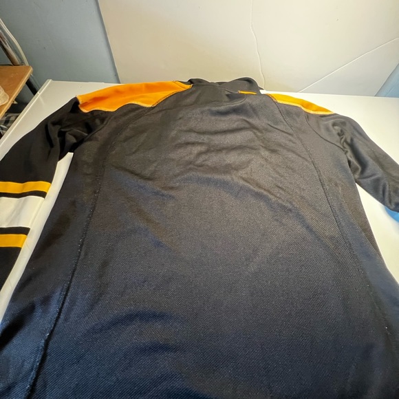 Boston Bruins Face Off Reebok Youth XL/18 Hooded Front Pockets Pullover - Picture 4 of 8